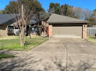 15214 Loma Paseo Dr, Houston, TX 77083