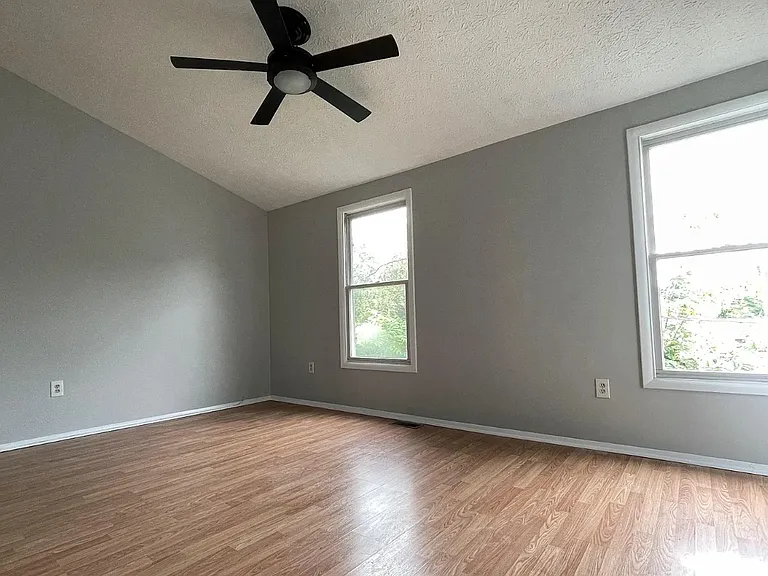 9241 Pinenut Ct #A — Photo 11