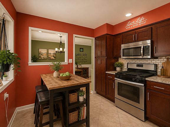 5th image of 1121 N Crabtree Ln