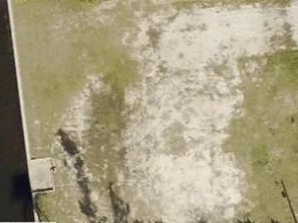 2947 Cussell Dr, Saint James City, FL 33956