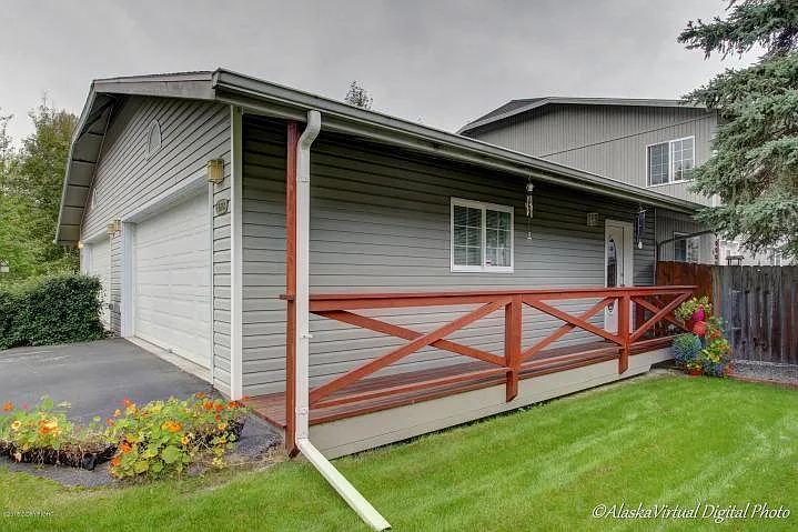 16620 Rivers Edge Ln #5 — Photo 4
