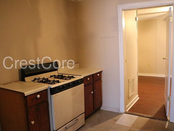 5th image of 3754 Townes Ave