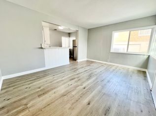 22 60th Pl #A, Long Beach, CA 90803