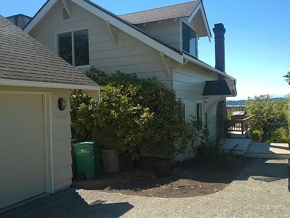 5th image of 10207 NE 64th St