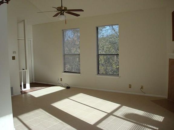 5th image of 7109 Silver Dale Dr APT C