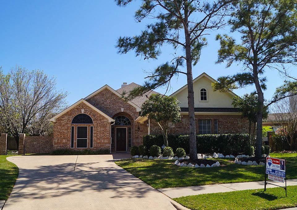 1st image of 2607 Oxhill Ct