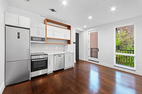 Rented by East Williamsburg Realty Inc | media 2