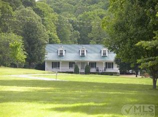 559 Longbranch Rd, Hohenwald, TN 38462