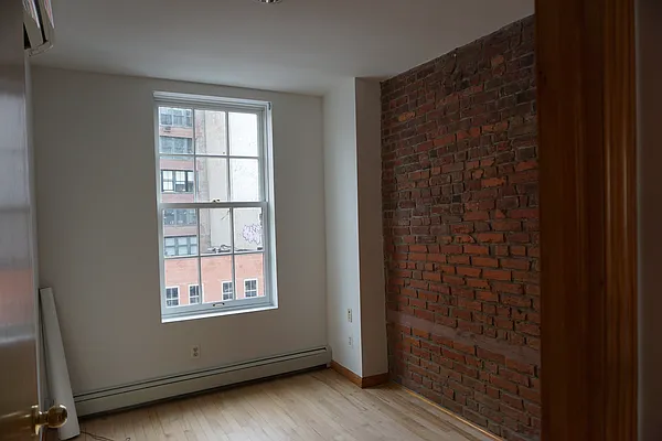 Rented by Compass | media 64