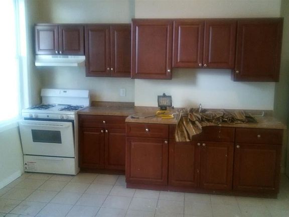 0018_990171229_large