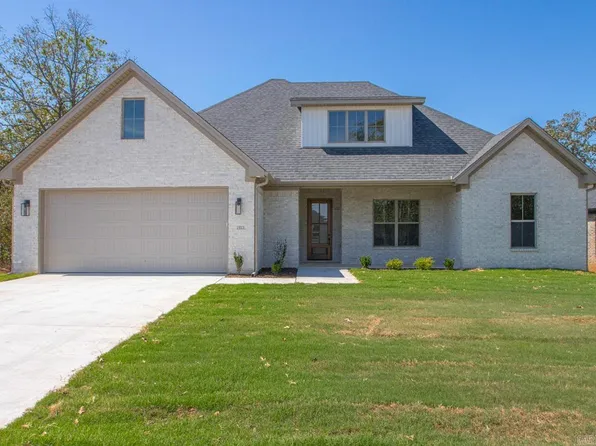 913 Conrad Cv, Jacksonville, AR 72076