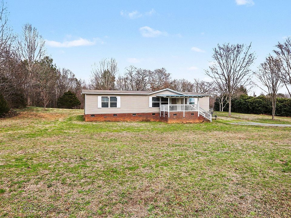 1st image of 4963 Thom Rd