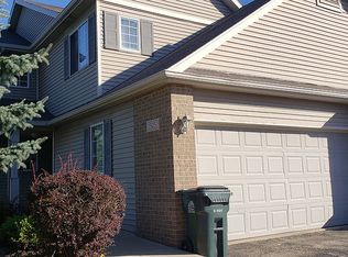 1325 Glacier Hill Dr APT 1, Madison, WI 53704