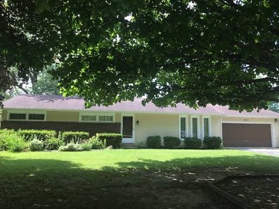401 E Woodview Dr, Nappanee, IN, 46550