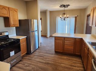 825-827 Gohres St #825, La Crosse, WI 54603