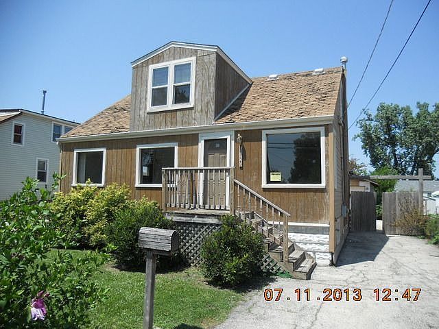 1st image of 10320 W Medill Ave