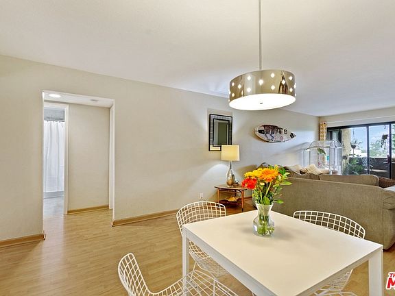 2nd image of 2501 Temple Ave Unit 105