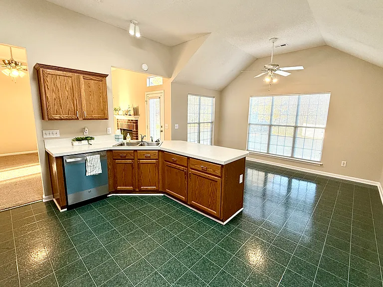 2862 Eagle View Pl NW — Photo 15