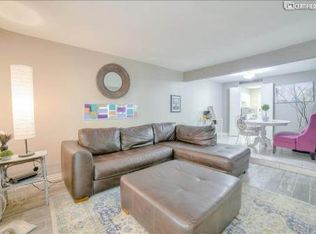 10216 Regal Oaks Dr APT A, Dallas, TX 75230