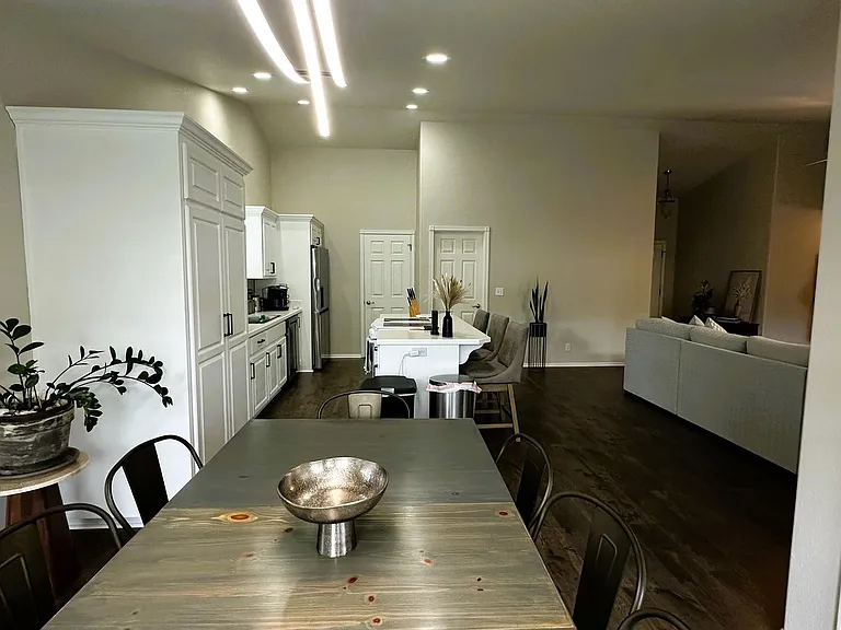 2409 SE Chinaberry Ave — Photo 6