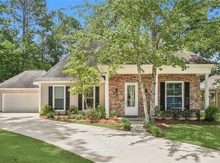 272 Carriage Pines Ln, Covington, LA 70435