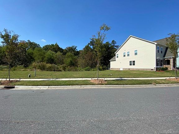 2nd image of 13713 Helen Benson Blvd