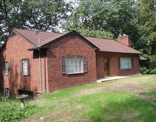 1st image of 2518 Woodland Ave