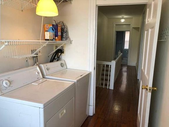 4th image of 1609 W Grace St #B