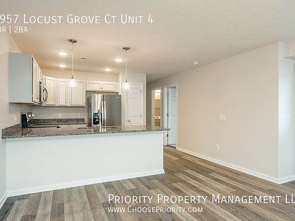 2nd image of 2957 Locust Grove Ct Unit 4