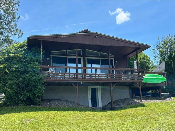 197 Lake Shore Dr N, Maryland, NY 12116