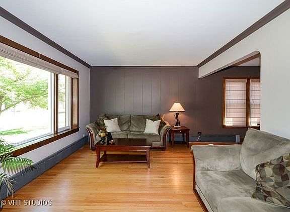 2nd image of 6105 W Cornelia Ave