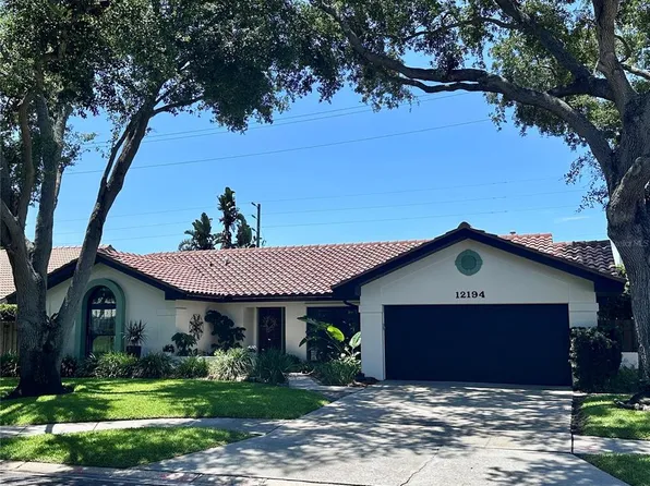 12194 66th Ave, Seminole, FL 33772