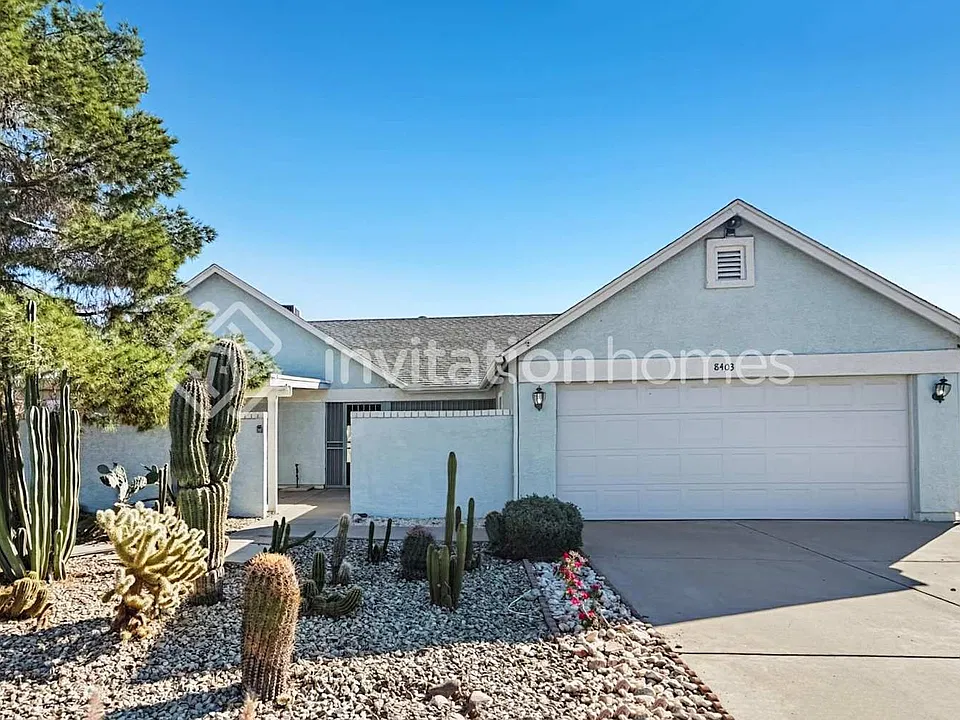 8403 W Windrose Dr