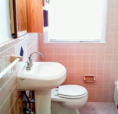 5 - Bathroom v1