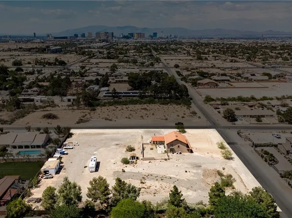 8335 Rancho Destino Rd, Las Vegas, NV 89123