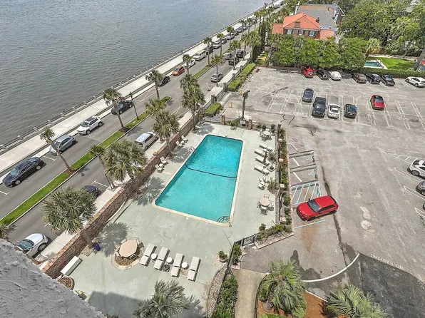 1 King St APT 603, Charleston, SC 29401