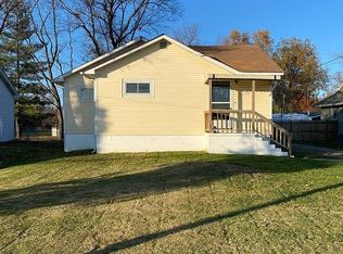 5225 Chain Of Rocks Rd, Edwardsville, IL 62025