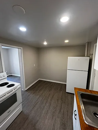 12414 Mayfield Rd #5 Photo 1