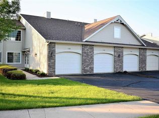 7520 Creek Bnd, Rockford, IL 61114