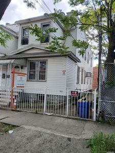 92-10 179th Place, Jamaica, NY, 11433