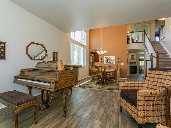 Living Room to Formal Dining