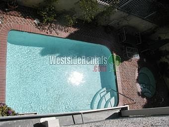 1st image of 633 S Barrington Ave
