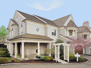 96 E Elm St #1, Greenwich, CT 06830