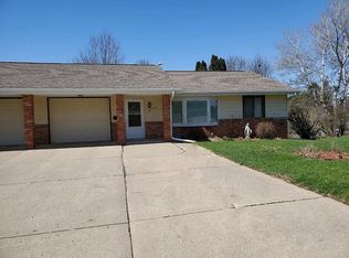 1167 7th Ave SE, Le Mars, IA 51031