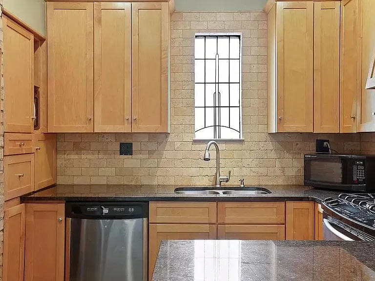3017 Harriet Ave — Photo 18