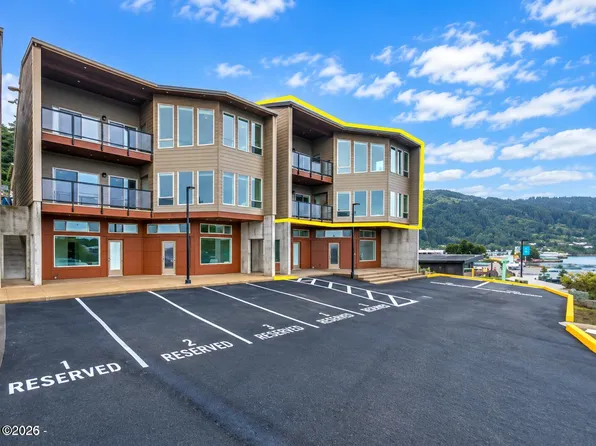 470 Highway 101 N #202, Yachats, OR 97498