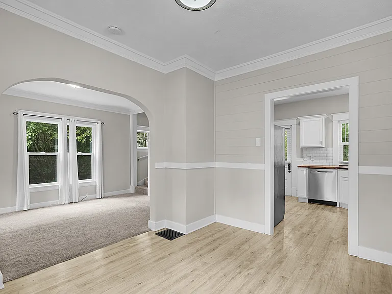 1822 Nelson Ave SE — Photo 13