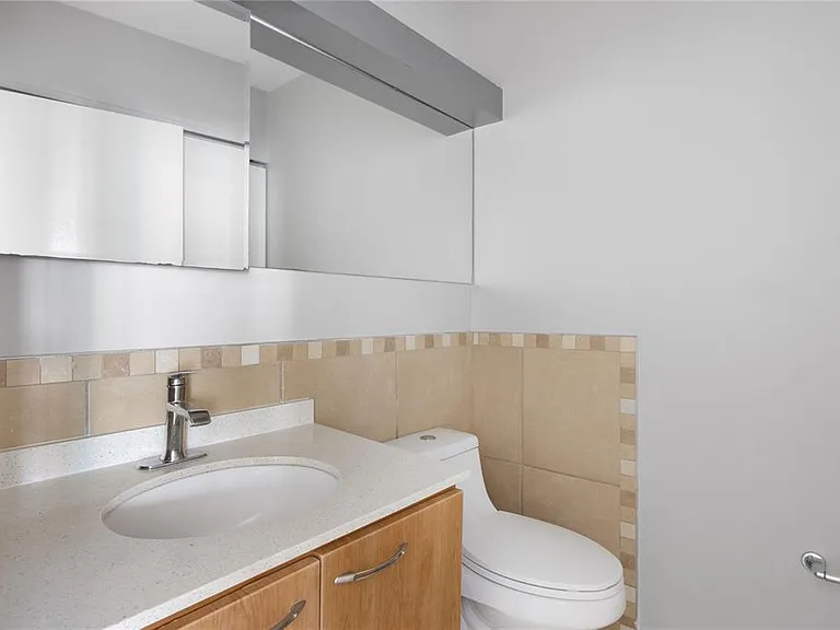 1511 Juan Ponce De Leon Ave #462 — Photo 15