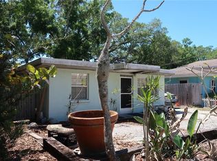 2250 Wood St, Sarasota, FL 34237