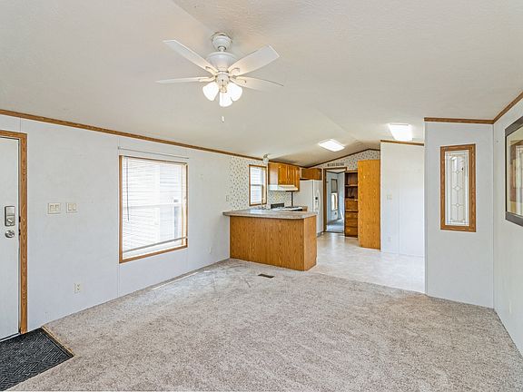 2nd image of 1048 Kingsdale Dr